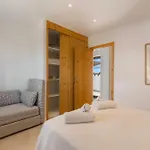 Linda Vila