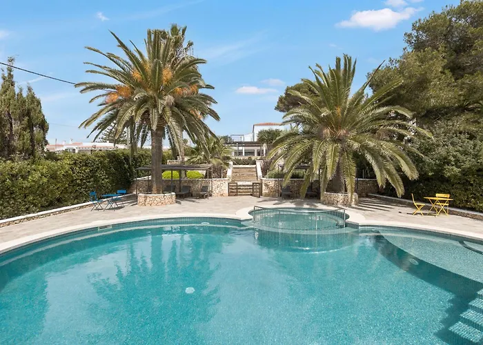 Linda * Punta Prima (Menorca)