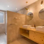 Linda